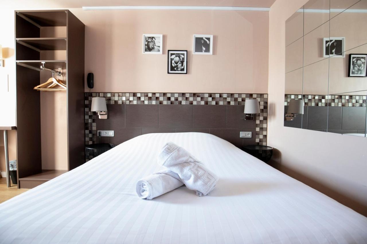 Wink Hotel Juvisy Exterior foto