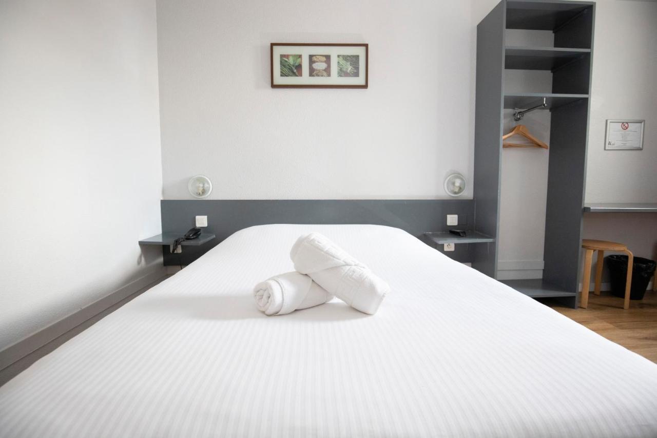 Wink Hotel Juvisy Exterior foto